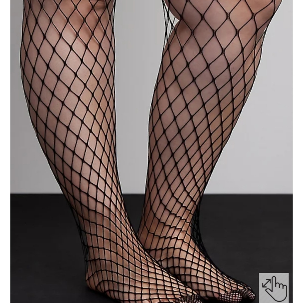 🆕️ BLACK THICK WEAVE FISHNET STOCKINGS / TIGHTS